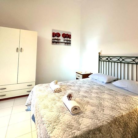 A Un Passo Dal Massimo 2 Apartment Palermo Luaran gambar